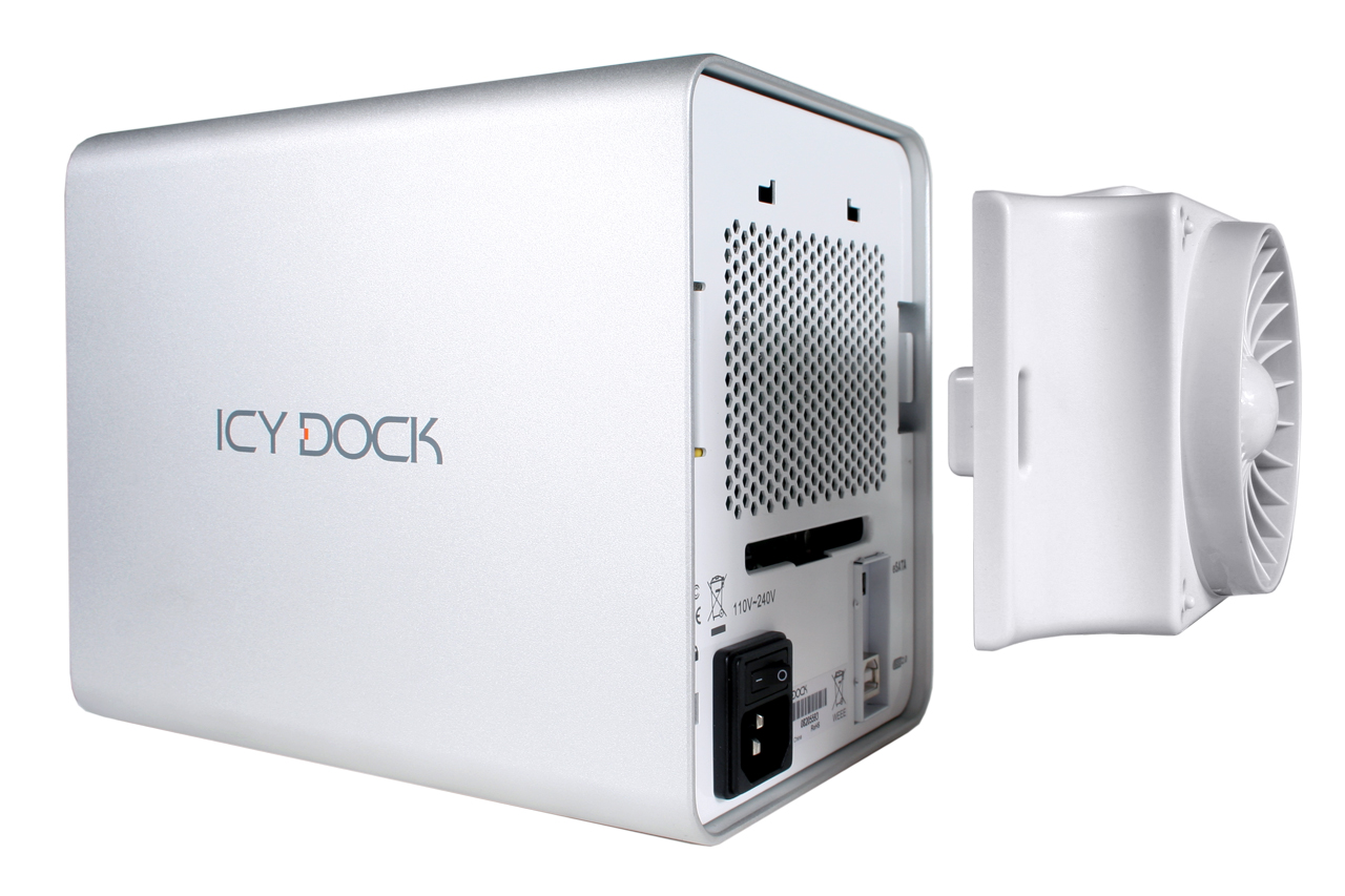 ICY DOCK 4 Bay SATA Removal Hard Drive Enclosure by IcyDock
